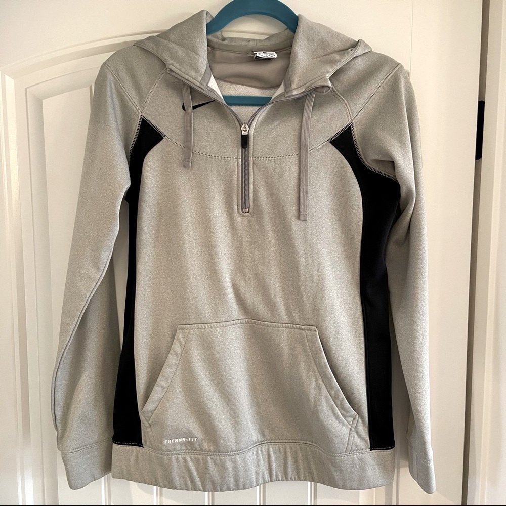 Nike quarter-zip hoodie size M